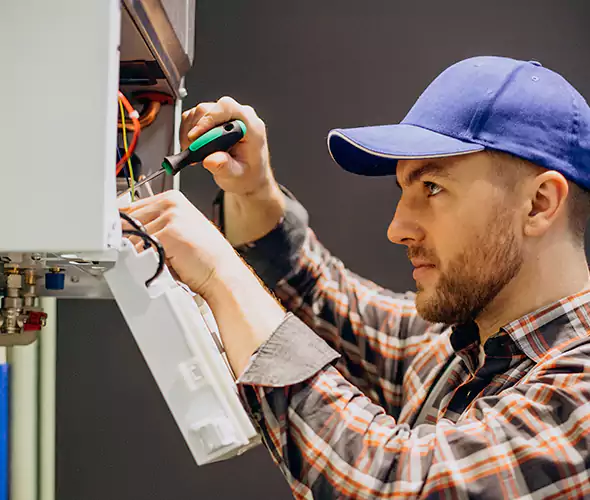 Expert Plumber for Tankless Water Heater Maintenance in Lancaster, TX: Schedule Professional Maintenance Services with Us